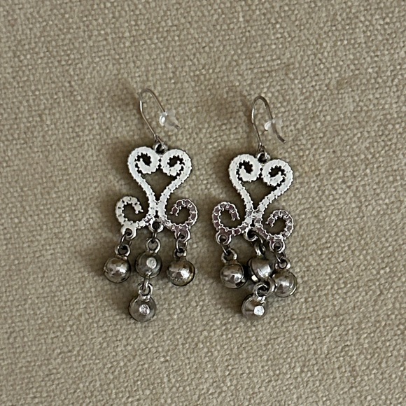 Elegant Black Beaded Chandelier Earrings - Picture 3 of 4